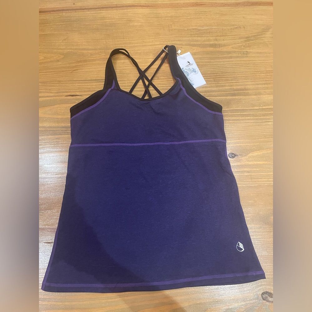 Icyzone Tank Top with Built in Bra NWT